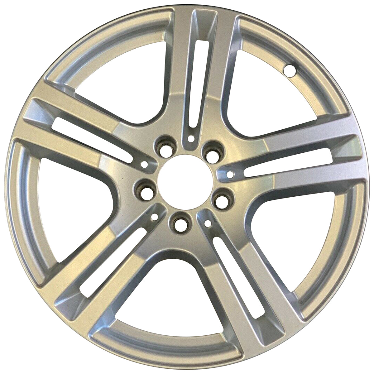 2020 Mercedes GLB250 18" OEM Wheel Rim W85820S