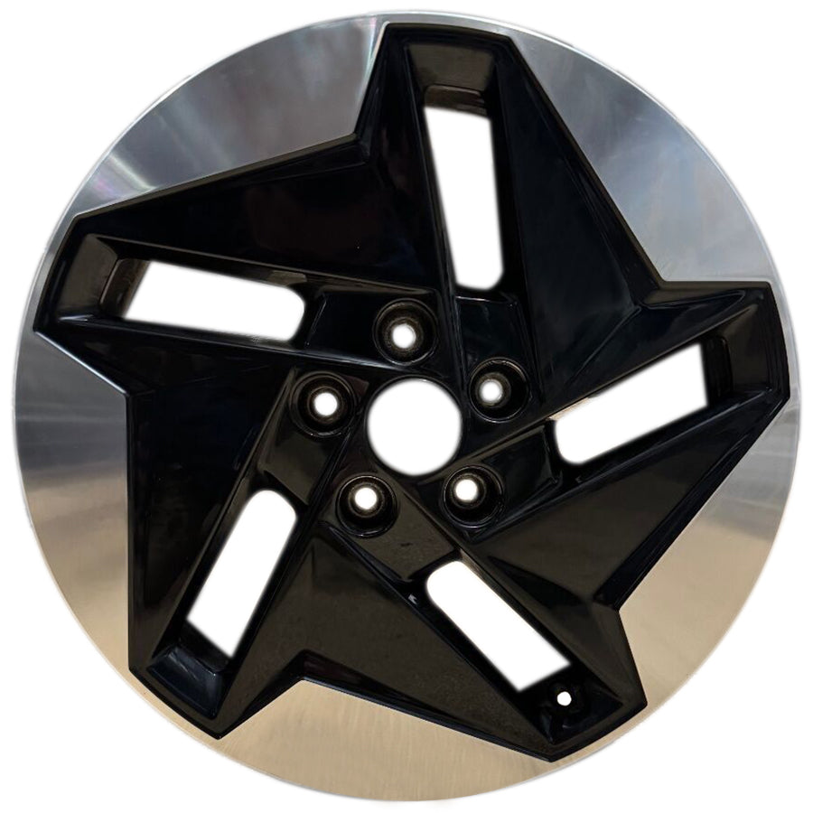 2024 Hyundai Kona 17" OEM Wheel Rim W95832MC