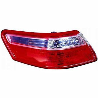 2009 toyota camry rear driver side replacement tail light lens and housing arswlto2818131c