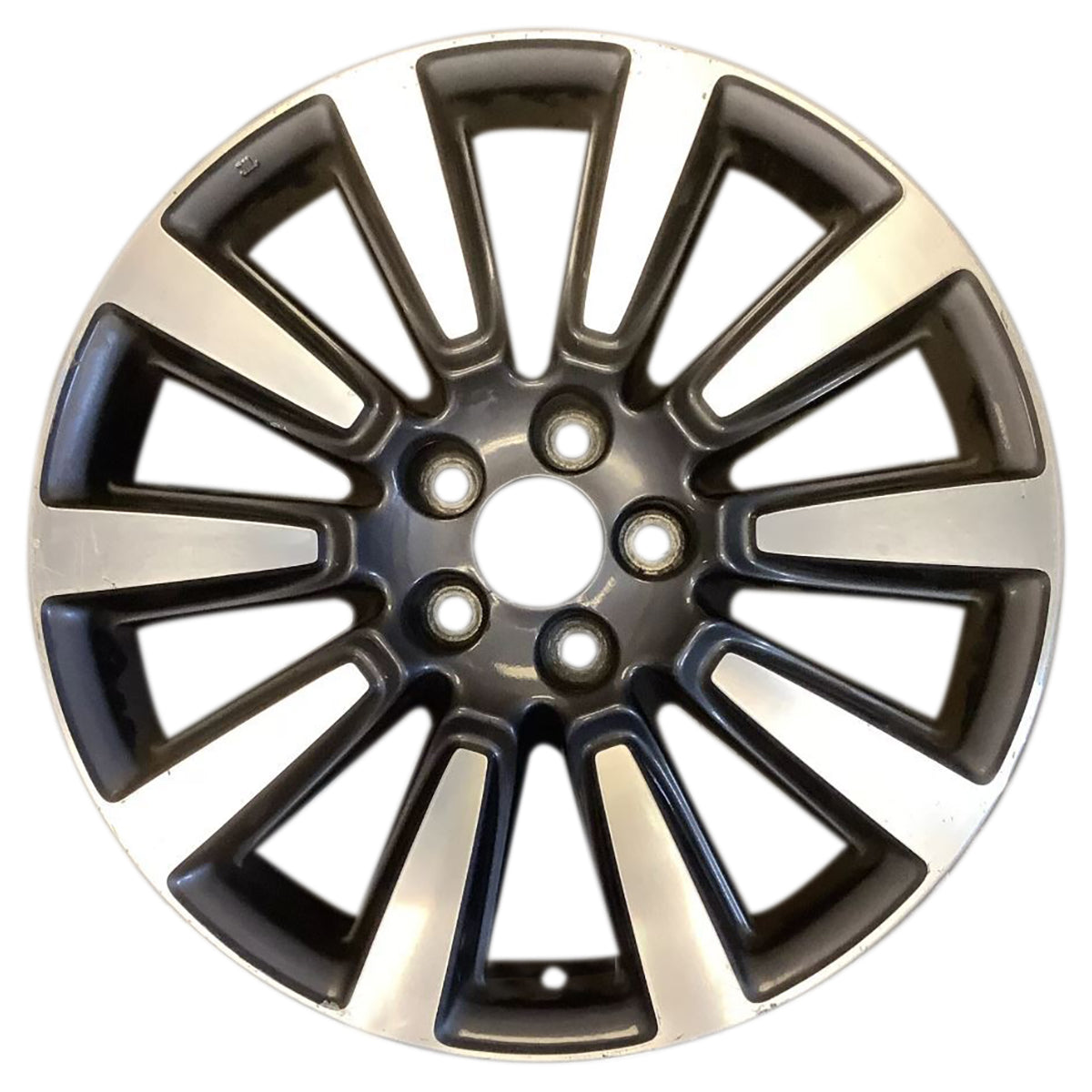 2013 Toyota Sienna 18" OEM Wheel Rim W69583MC