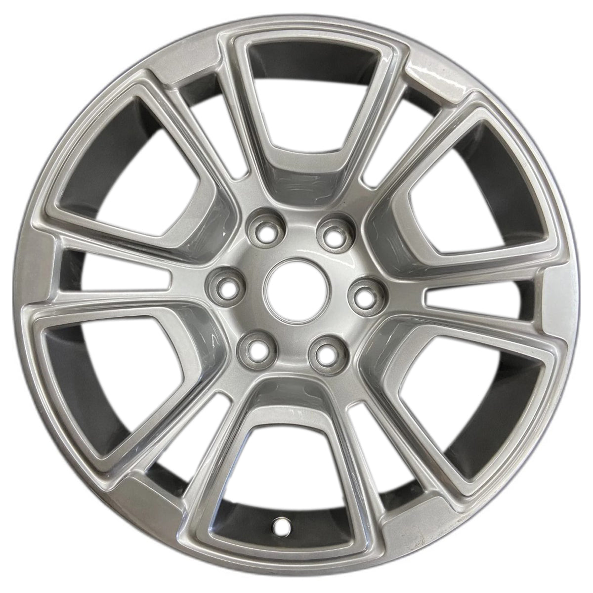 2023 Jeep Wagoneer 18" OEM Wheel Rim W95374S