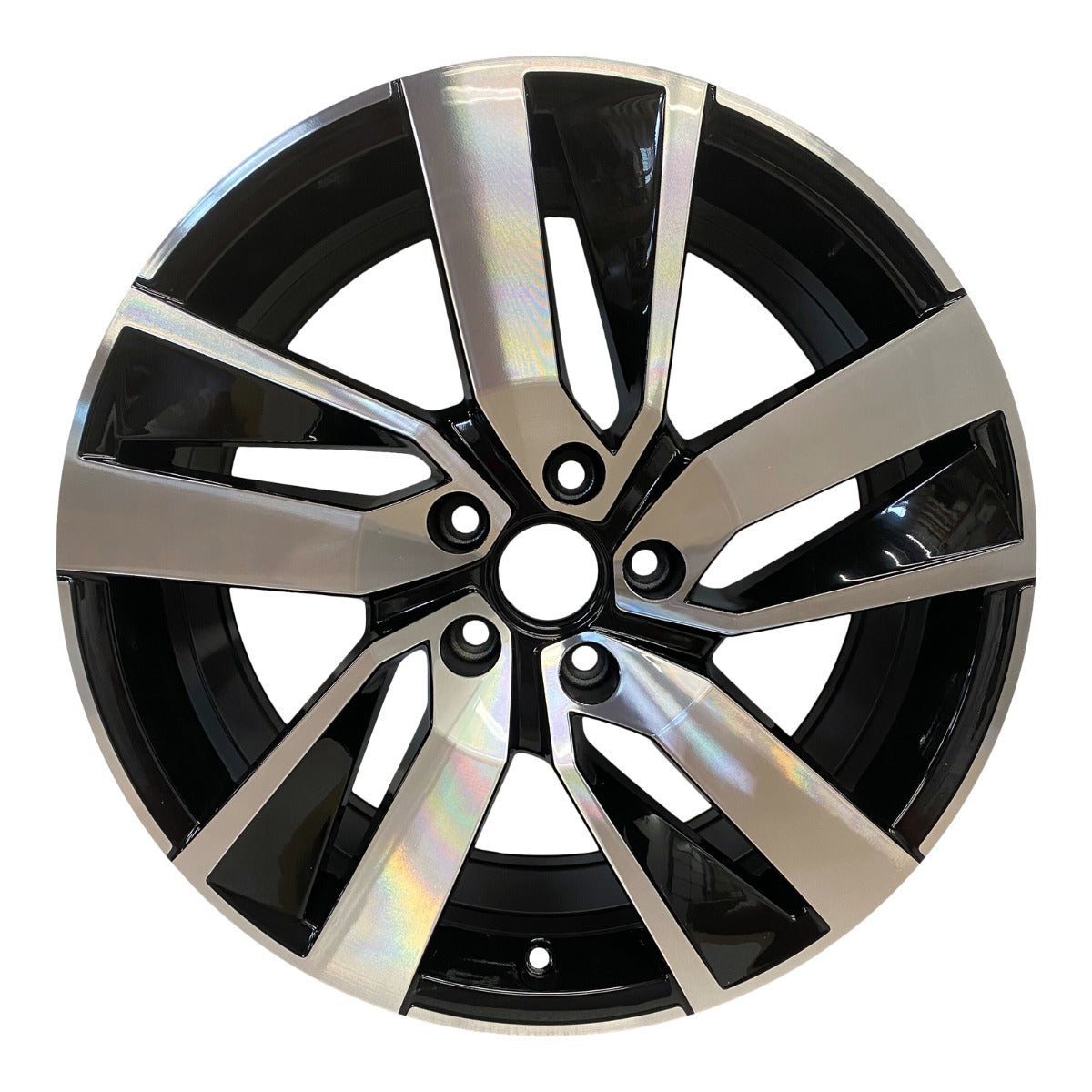 2023 Volkswagen Atlas 18" OEM Wheel Rim W96962MB