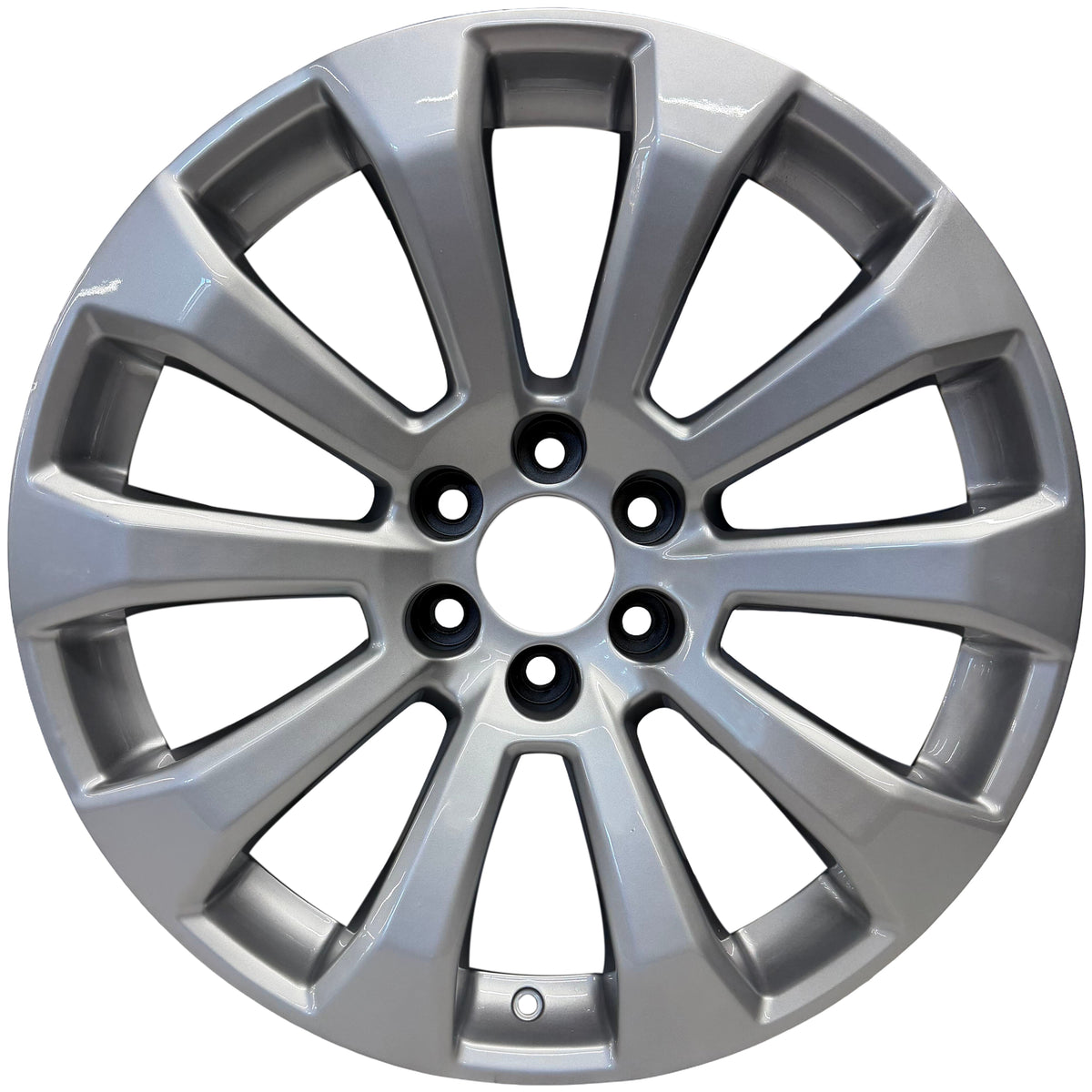 2026 Chevrolet Tahoe 22" OEM Wheel Rim W14189S
