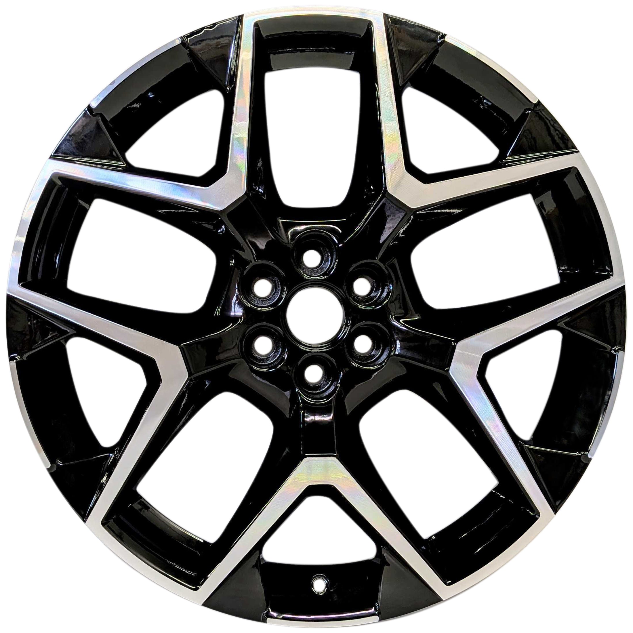 2026 Chevrolet Traverse 22" OEM Wheel Rim High Country W95938MB