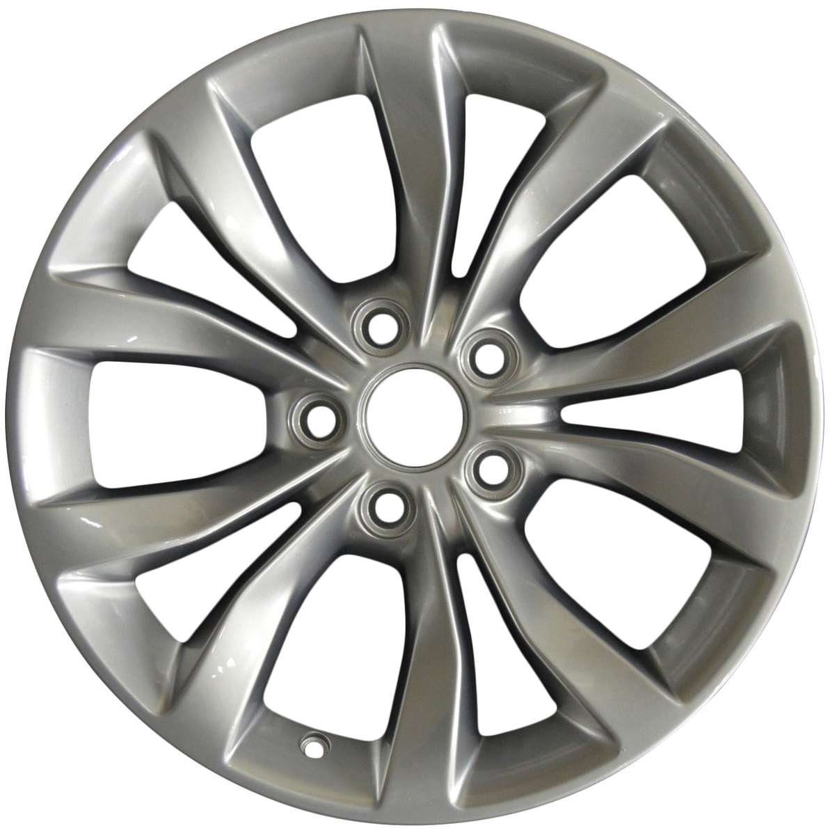 2020 Chrysler 300 17" OEM Wheel Rim W2535S