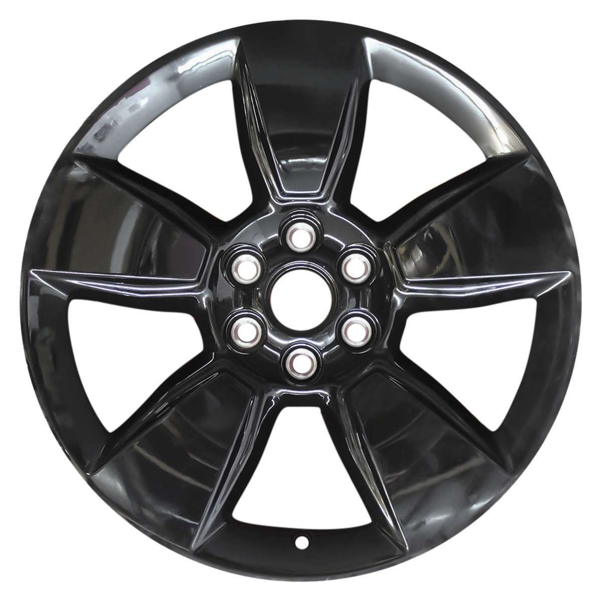 2015 Chevrolet Colorado 18" OEM Wheel Rim W5747B