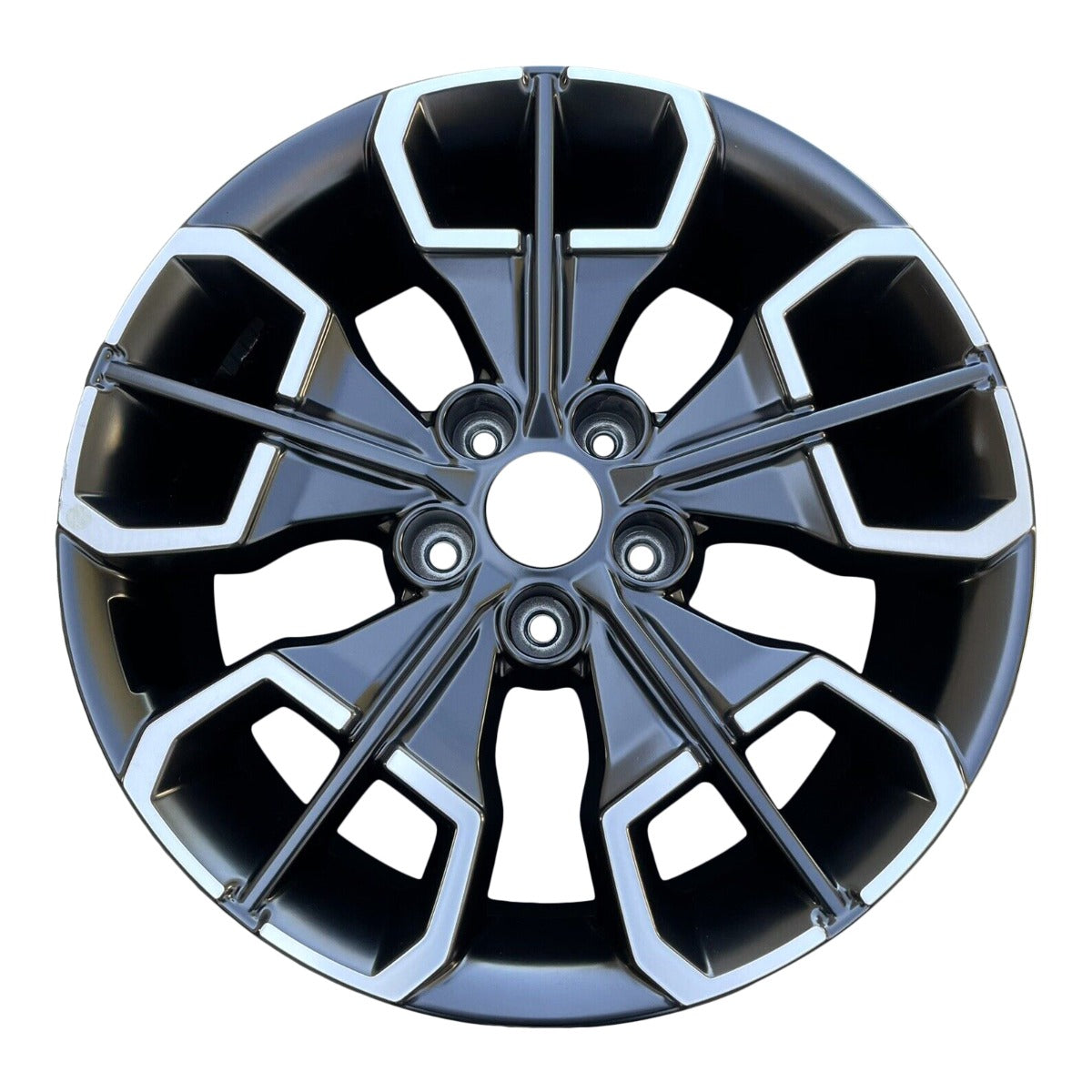 2023 Hyundai Santa Cruz 18" OEM Wheel Rim W95231MB