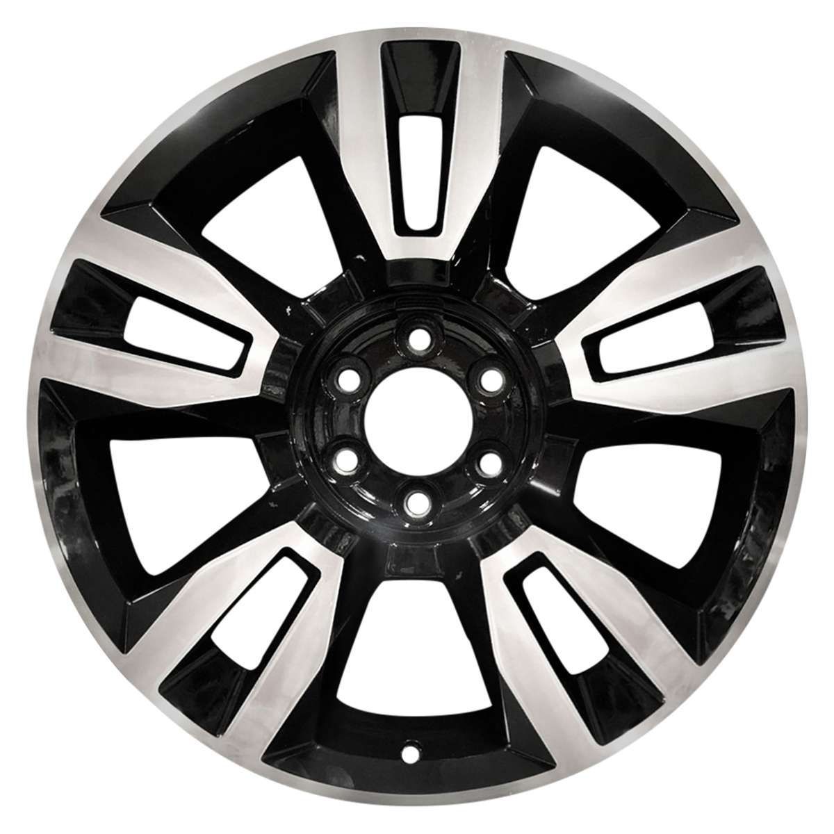 2019 Chevrolet Suburban 1500 New 22" Replacement Wheel Rim RW5821MB